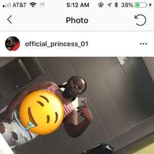 Meet your Posher, Keraa